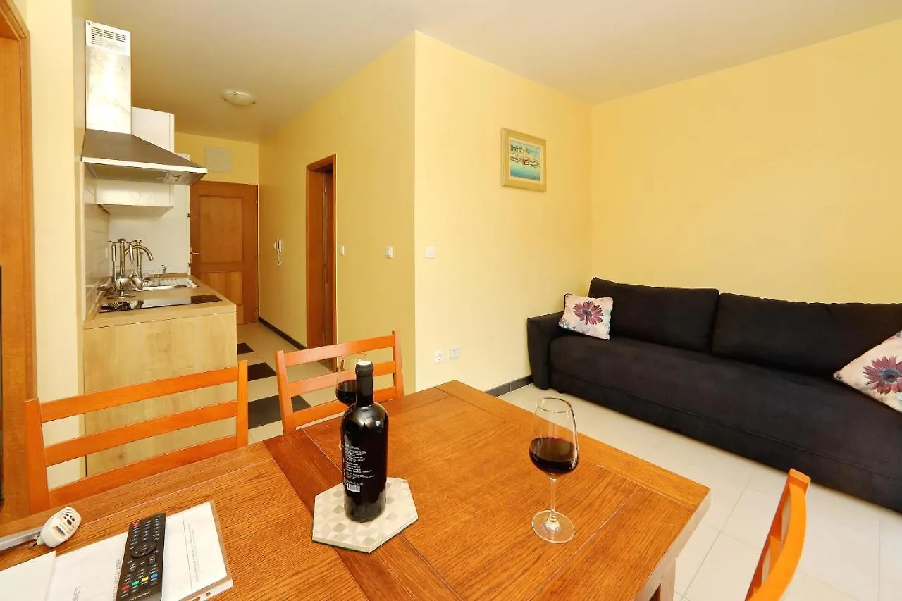 Apartment Villa Palma Sukosan